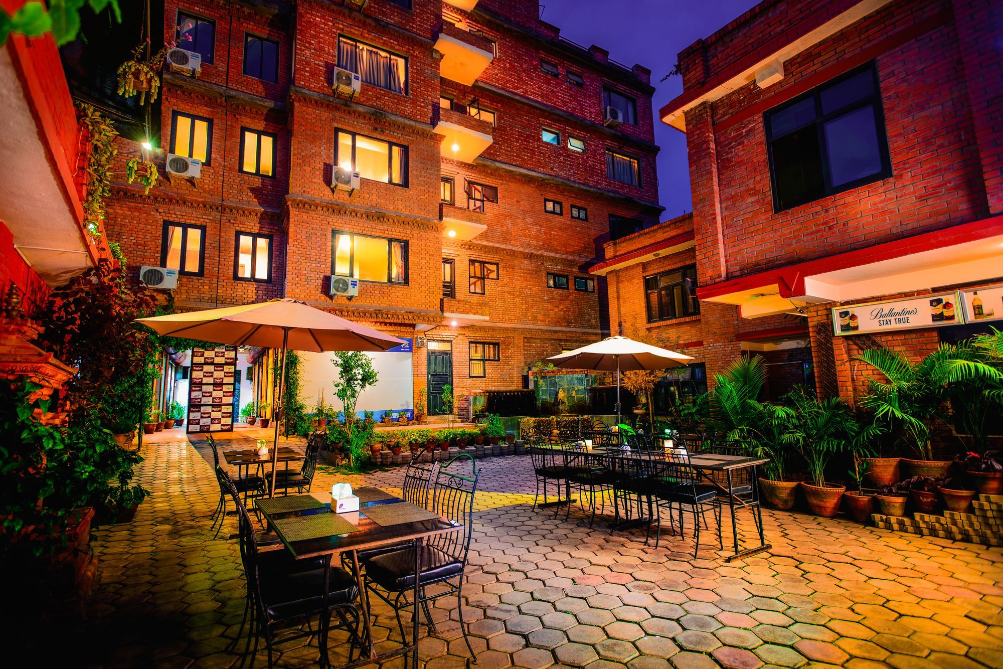 Golden Temple Inn Catmandu Exterior foto