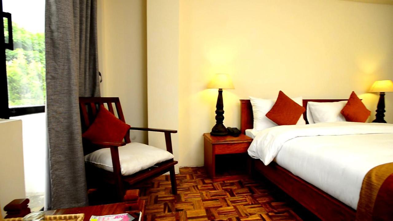 Golden Temple Inn Catmandu Exterior foto